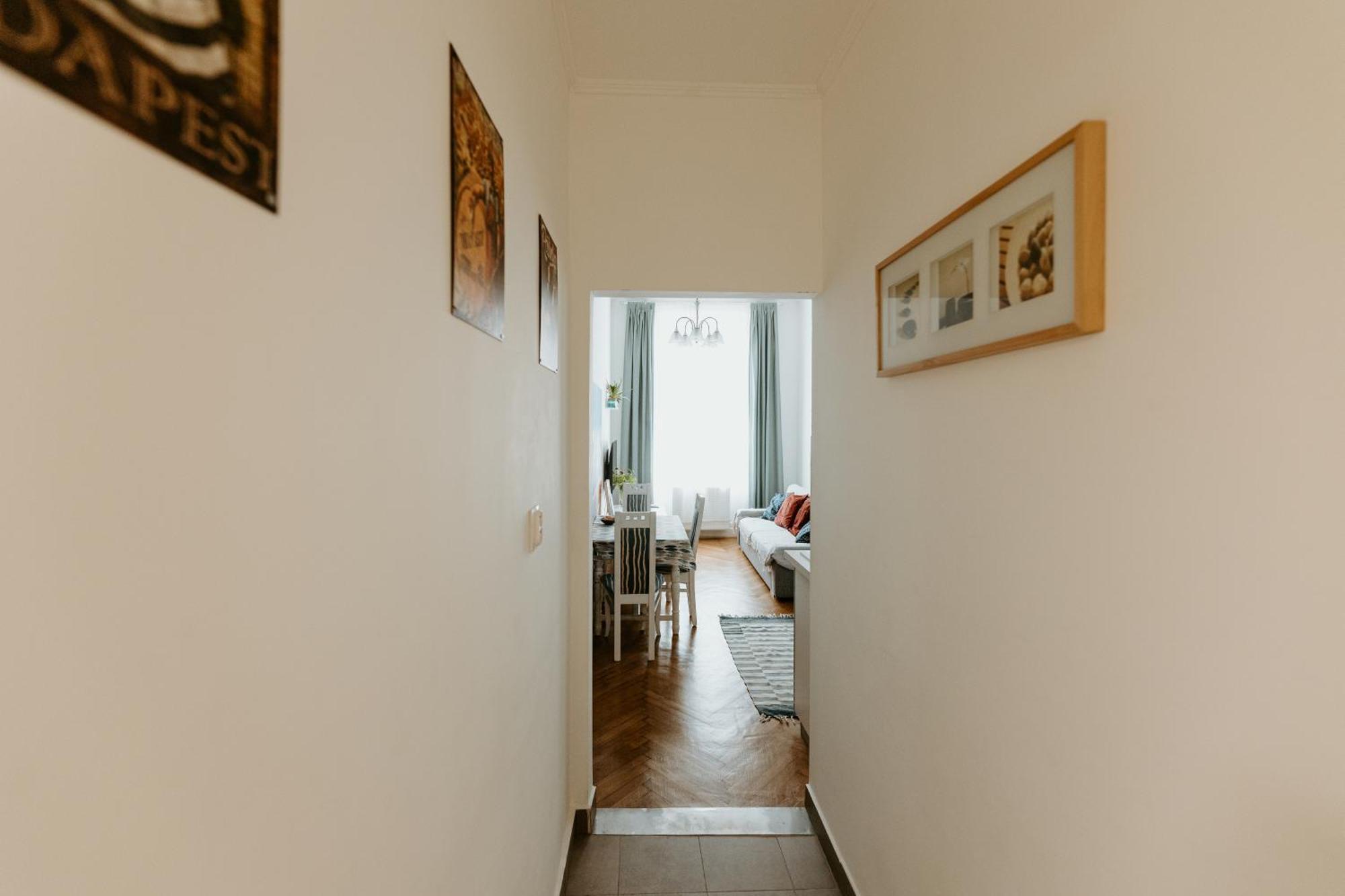 Margaret & Violet - Stylish Downtown Apartments In Budapest Exterior foto